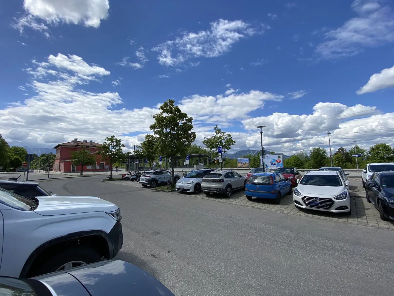 03 Startbild Parken p r